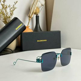 Picture of Balenciga Sunglasses _SKUfw53060585fw